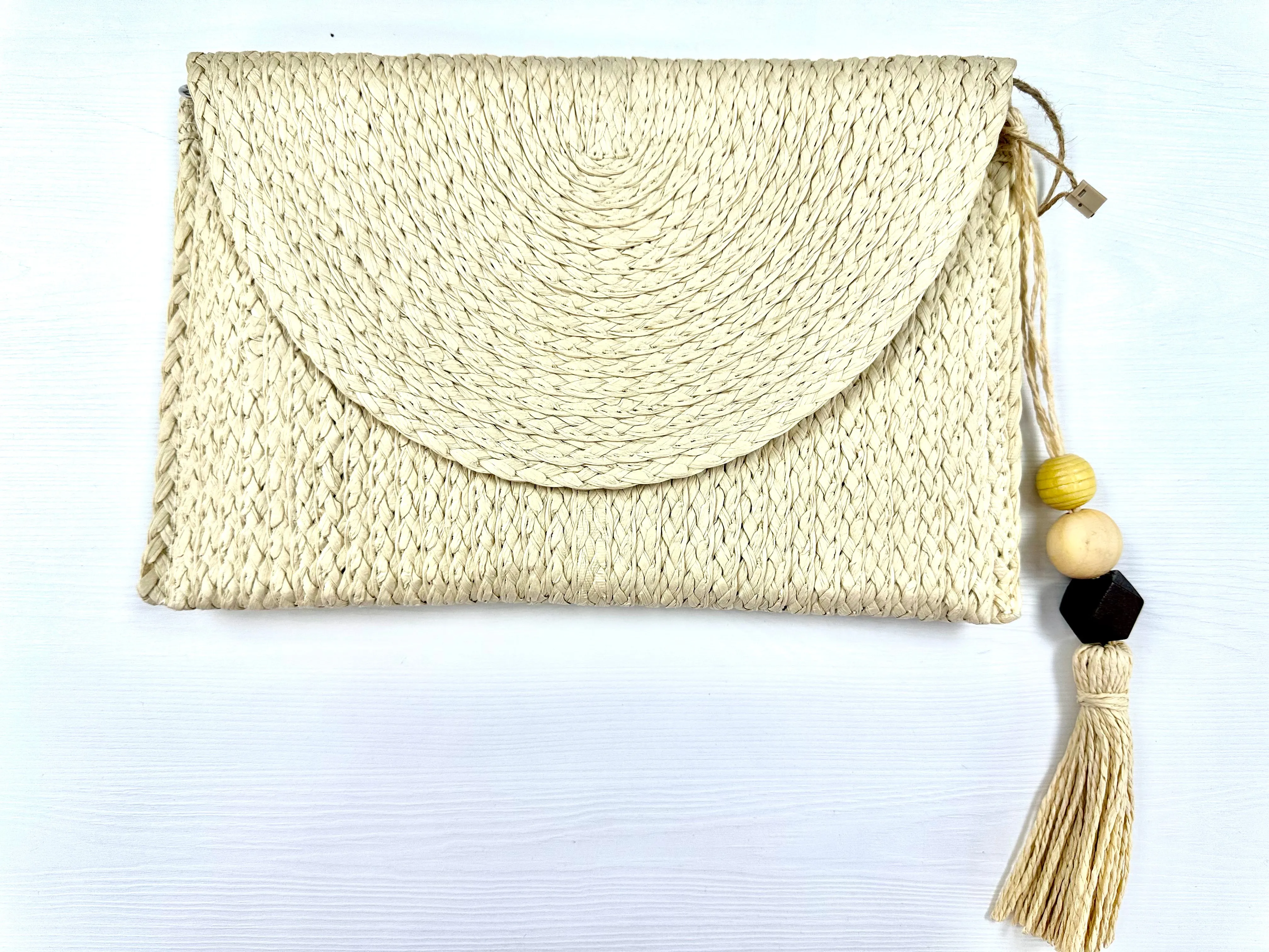 Bahamas Straw Clutch
