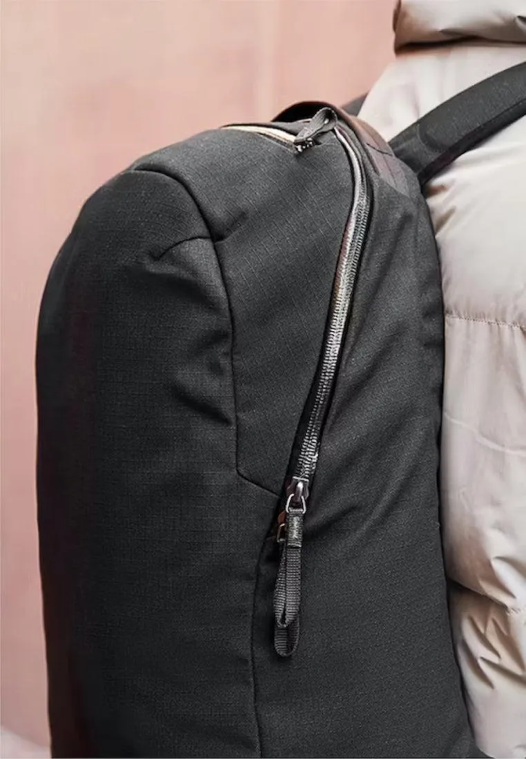 Bellroy Via Backpack Saltbush