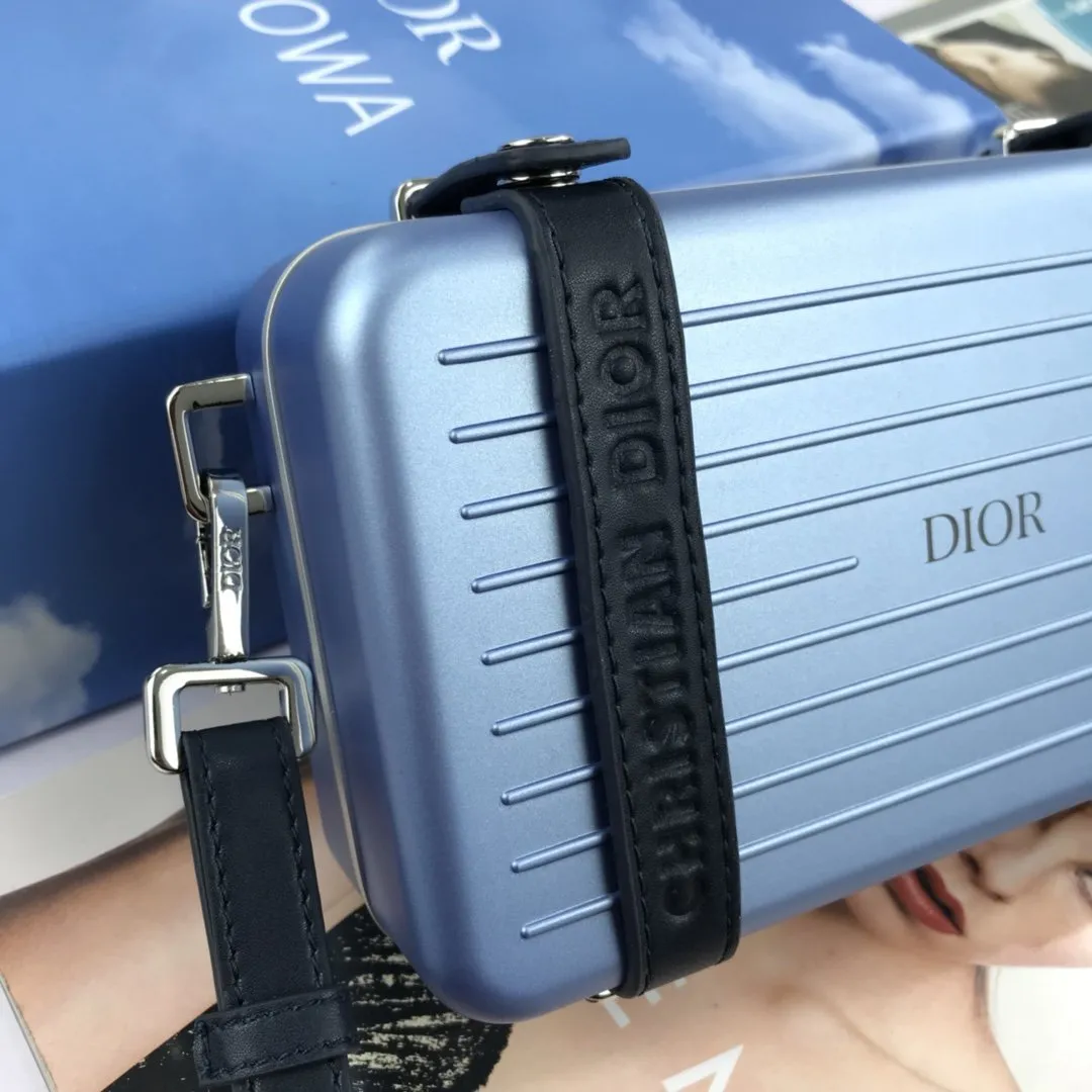 Designer Handbags DR 085