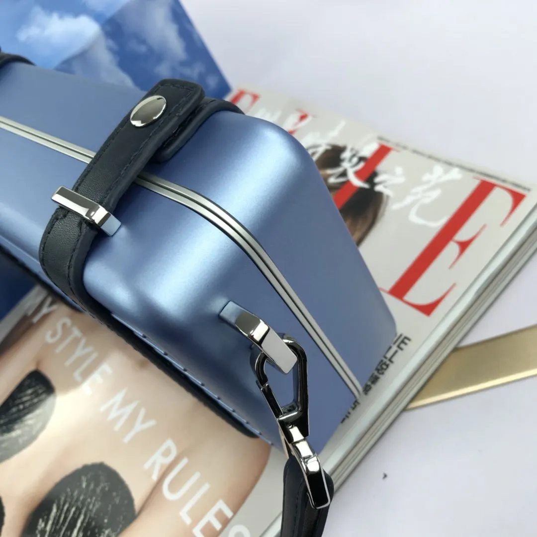 Designer Handbags DR 085