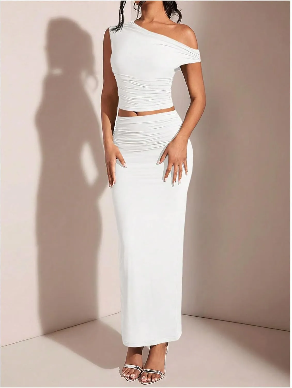 WDIRARA Women's 2 Piece Outfits Floral Print One Shoulder Crop Top Bodycon Ruched Maxi Skirt Set